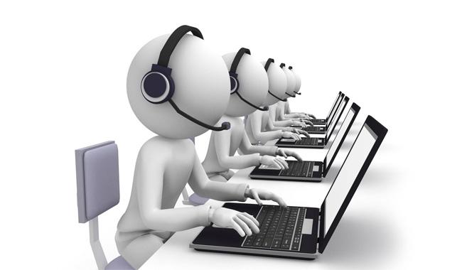 全面解析网站制作流程的插图，展示网站规划阶段中的域名选择与服务器空间配置，强调品牌识别与市场定位的重要性。