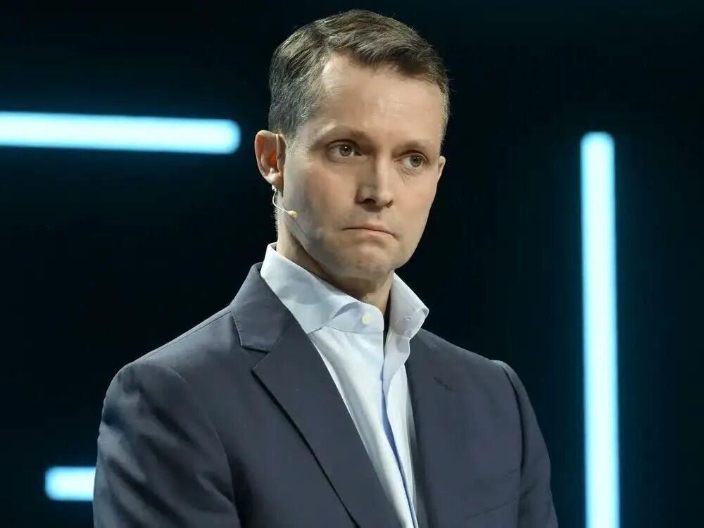 0c31f494j00t4ob73001ad000rs00kum 诺基亚 CEO:人工智能长期前景「极为广阔」,AI 投资不会放缓