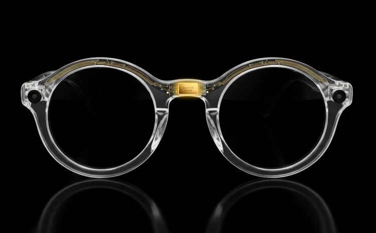 百镜混战破局者!万有引力 4.2mm 窄封装芯片重塑行业格局(图2)